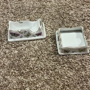 Avon Butterfly tape dispenser and post it holder